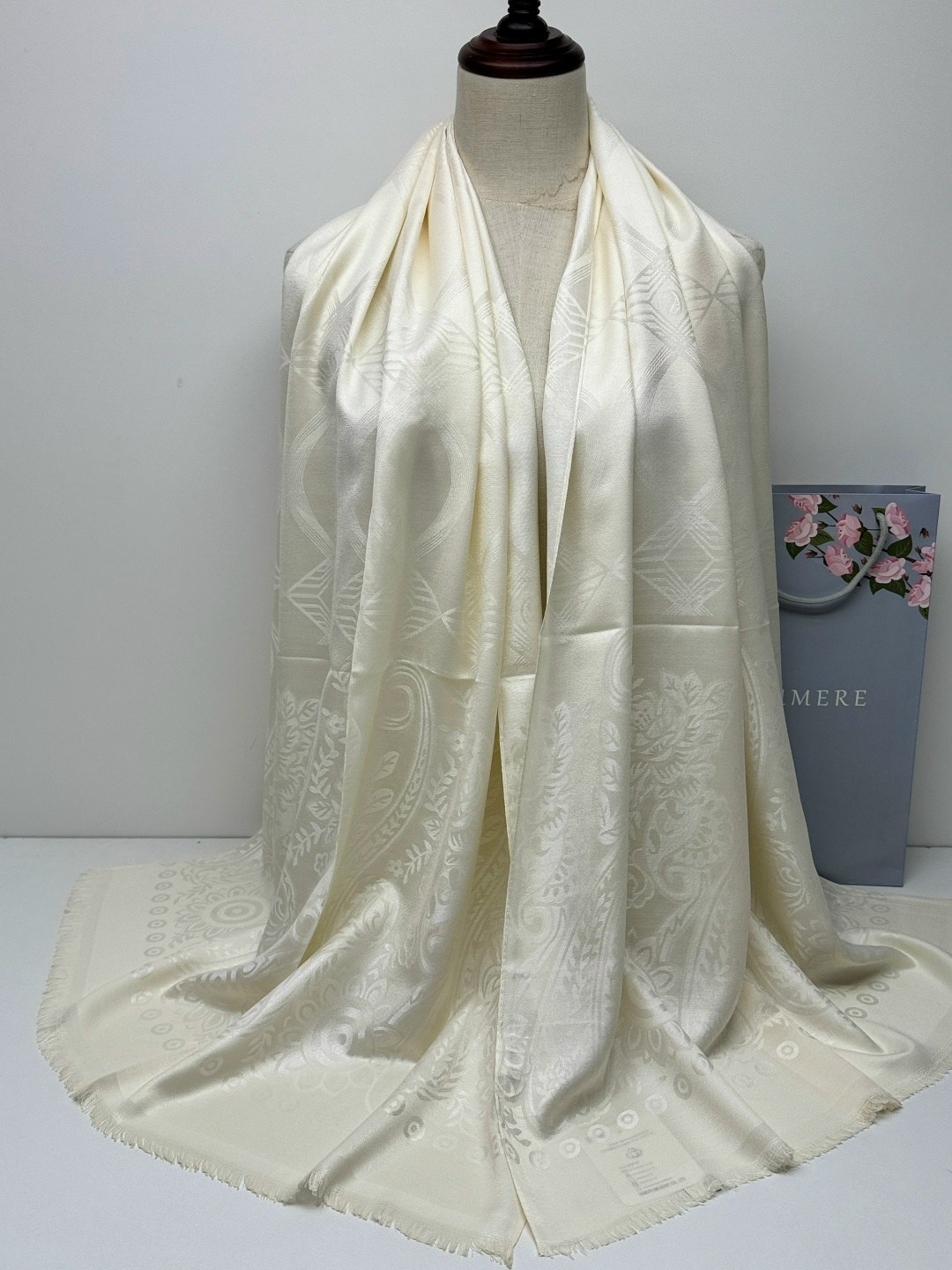 палантин женские,палантин,шелковый шарф,женский шарф,шарф женский палантин