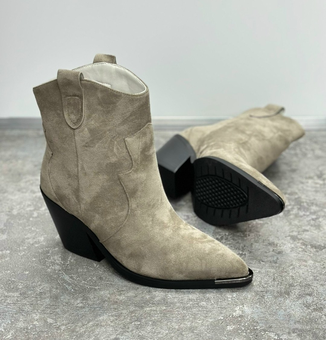 сапоги изабель марант казаки,,ковбойские замшевые ботильоны dewina isabel marant бежевый,ботильоны казаки,модели обуви