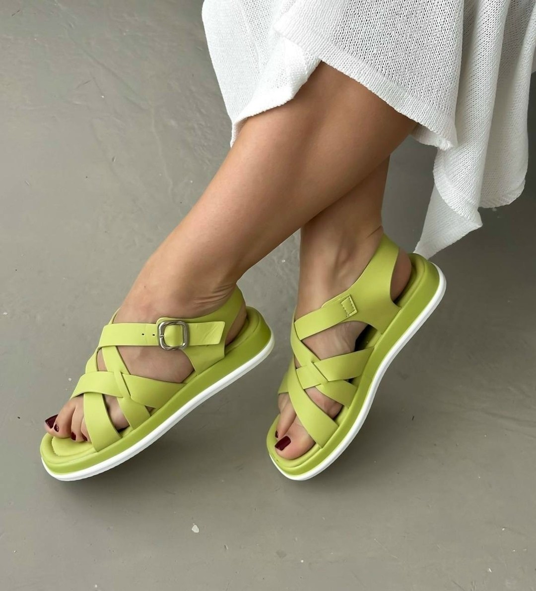 босоножки сандали,босоножки стильные,босоножки женские,малиновые босоножки,босоножки модные