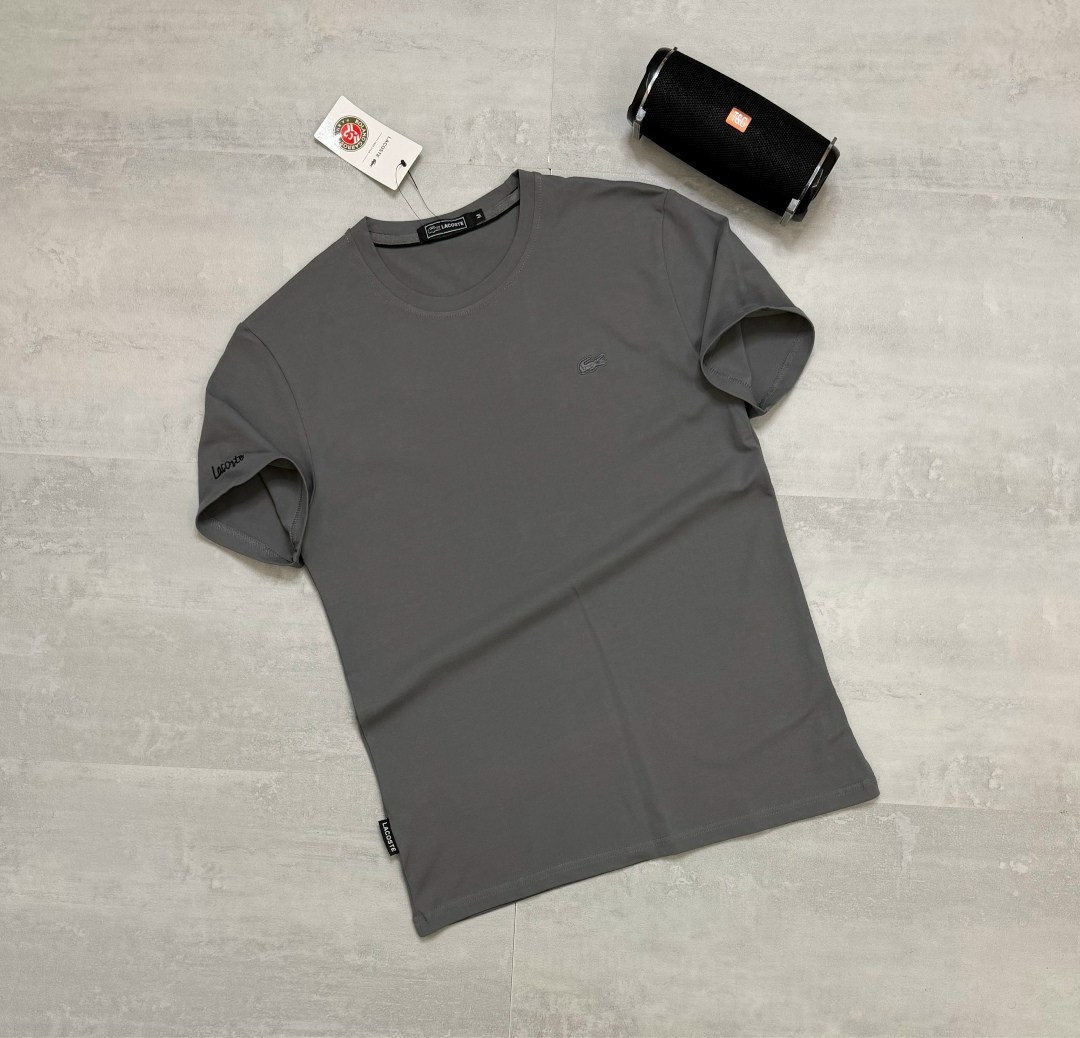 мужская футболка,мужская зеленая футболка,футболки для мужчин,футболка зелено,футболка