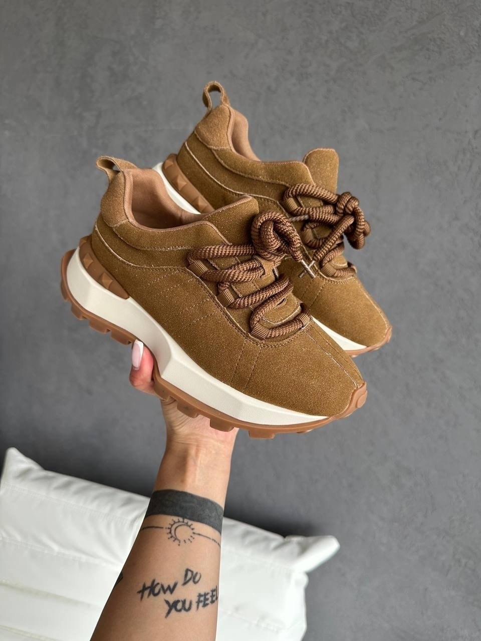 женские кроссовки,,замшевые кроссовки,кроссовки женские натуральная замша,массивные кроссовки для женщин