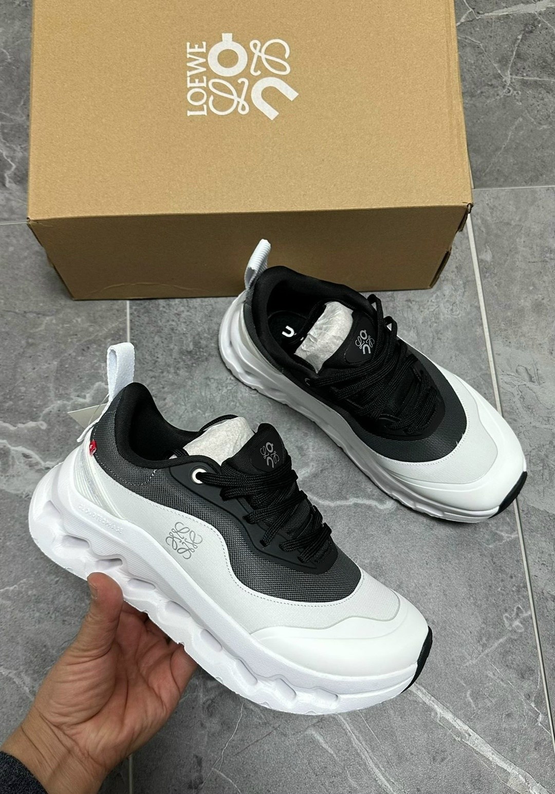 женские кроссовки,кроссовки,кроссовки loewe,кроссовки мода,кроссовки женские брендовые