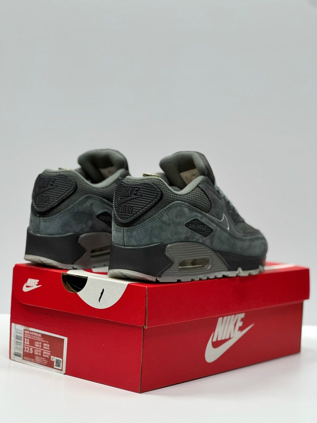 кроссовки,кроссовки мужские nike air max 90,nike air max 90 essential,кроссовки для мужчин,кроссовка мужской