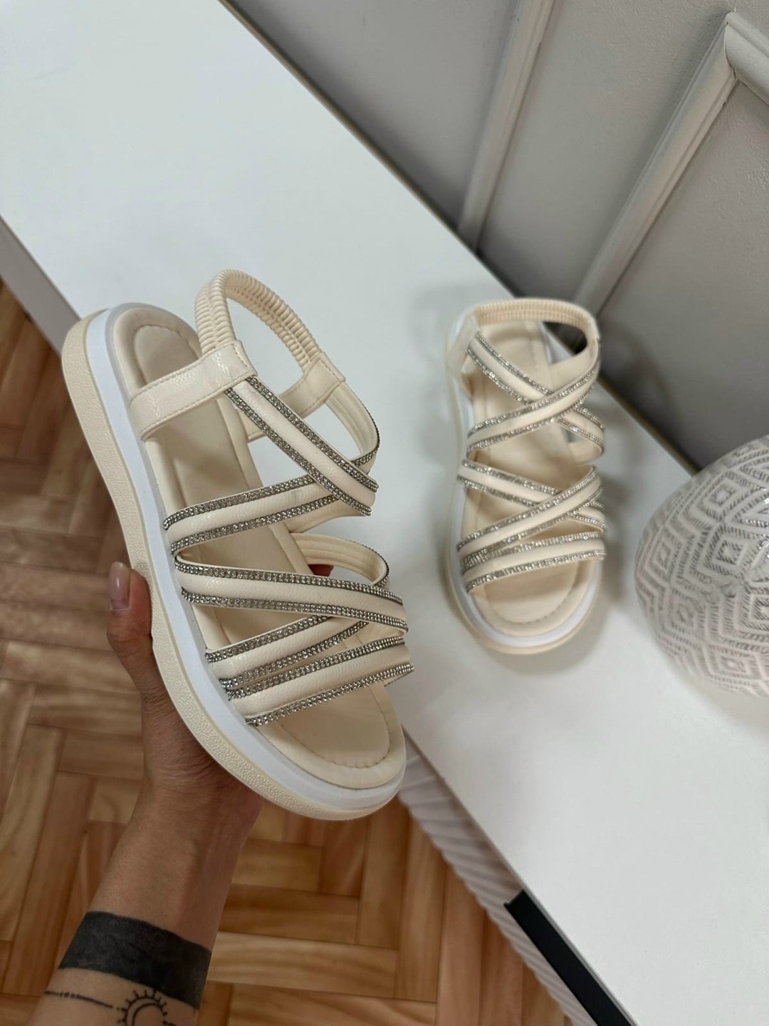 ,модные босоножки,босоножки стильные,босоножки женские,босоножки летние