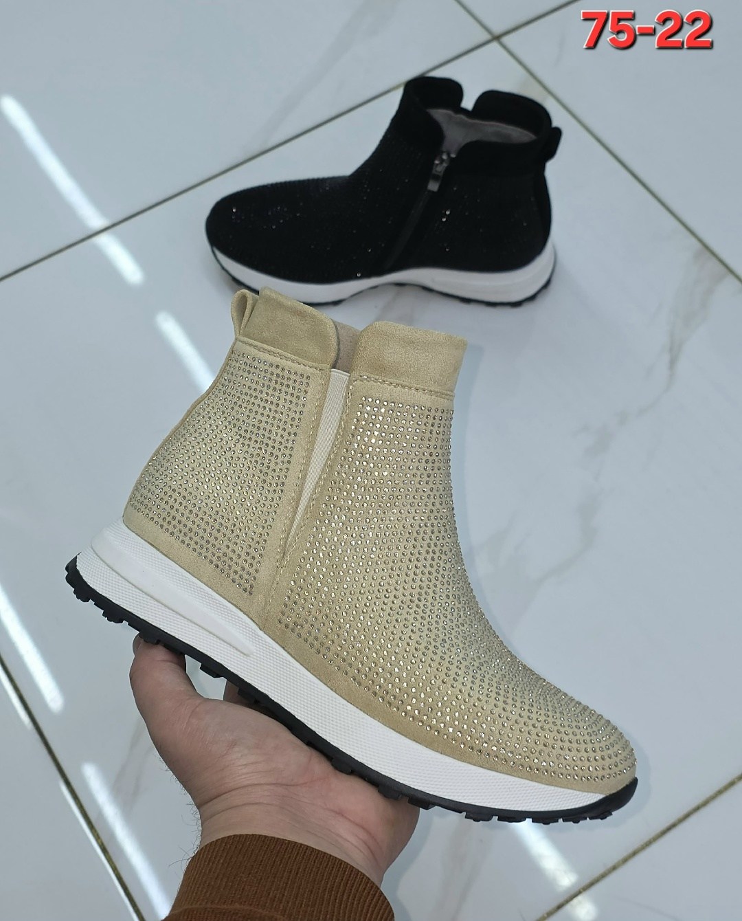 ,женская ,женские ботинки,модные ботинки,обуви