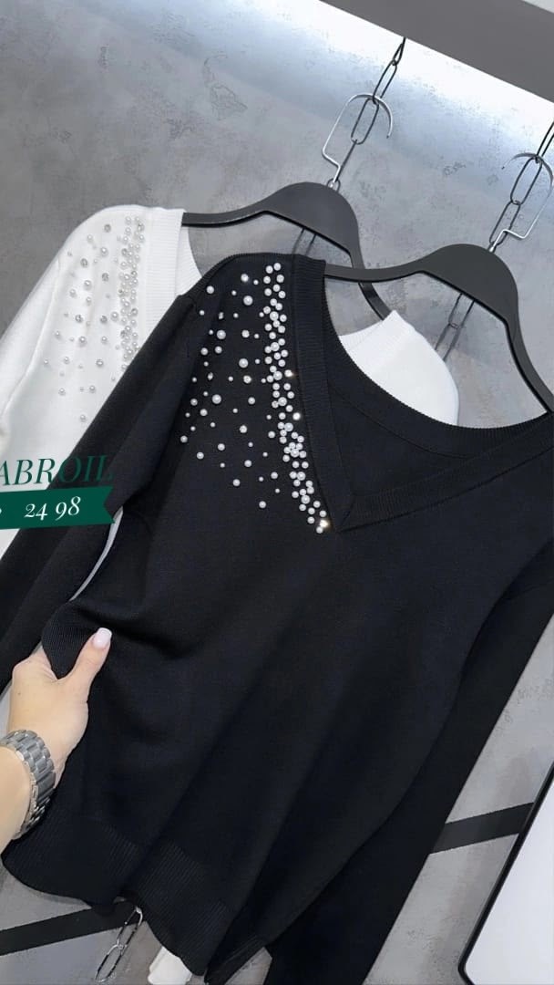 кофта модная,свитер с бусинами,женская кофта,кофта трикотаж,кофточка с отделкой из жемчужин