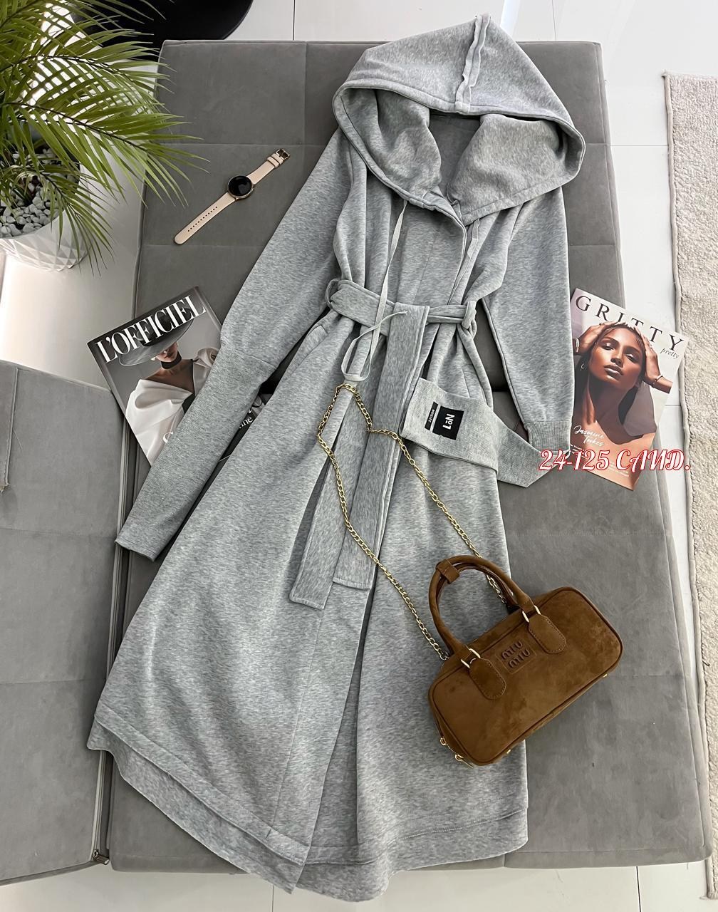 женские плащи,стильное пальто,тренч женский,пальто с капюшоном,красное пальто с капюшоном