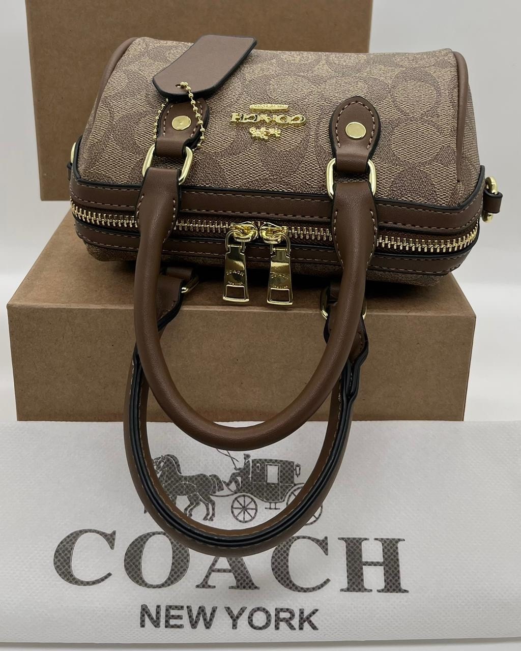 coach сумка,женская сумка coach,сумка coach оригинал,coach сумка на плечо,женская сумка с ручками coach