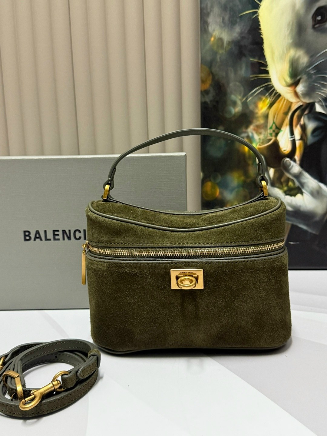 роскошная сумка из замши balenciaga rodeo,сумка balenciaga,замшевая сумка,сумка женская модная,сумка