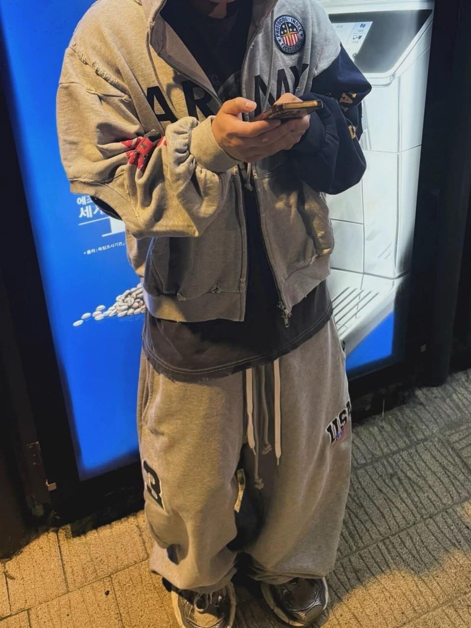 корейский стиль одежды,стиль корейский,хип хоп стиль,японская уличная одежда techwear брюки-карго для мужчин,корейская модная свободная одежда в стиле ре