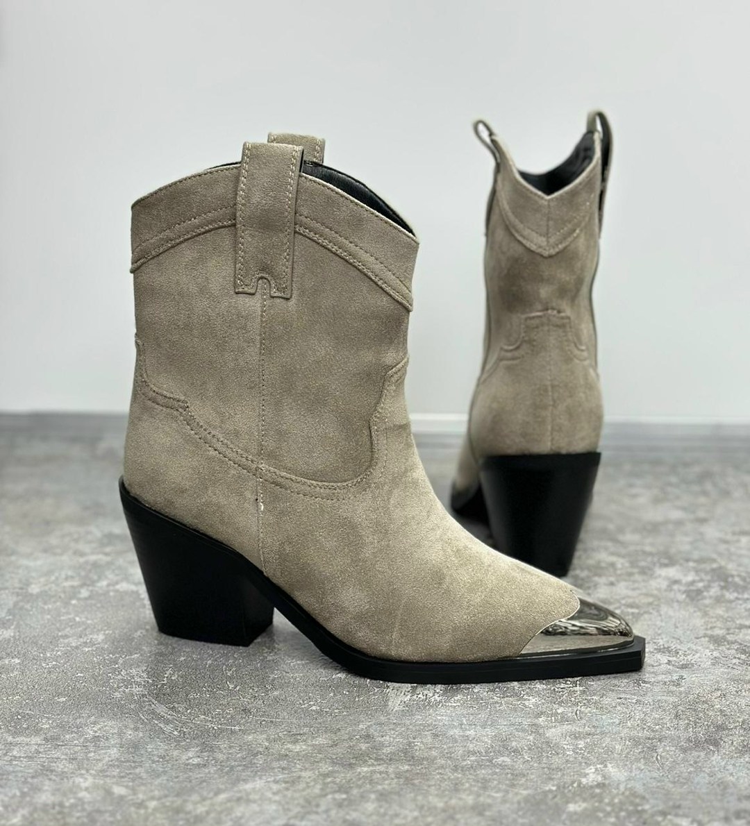 ботильоны казаки,,сапоги изабель марант казаки,сапоги казаки женские замшевые,полусапоги замшевые казаки