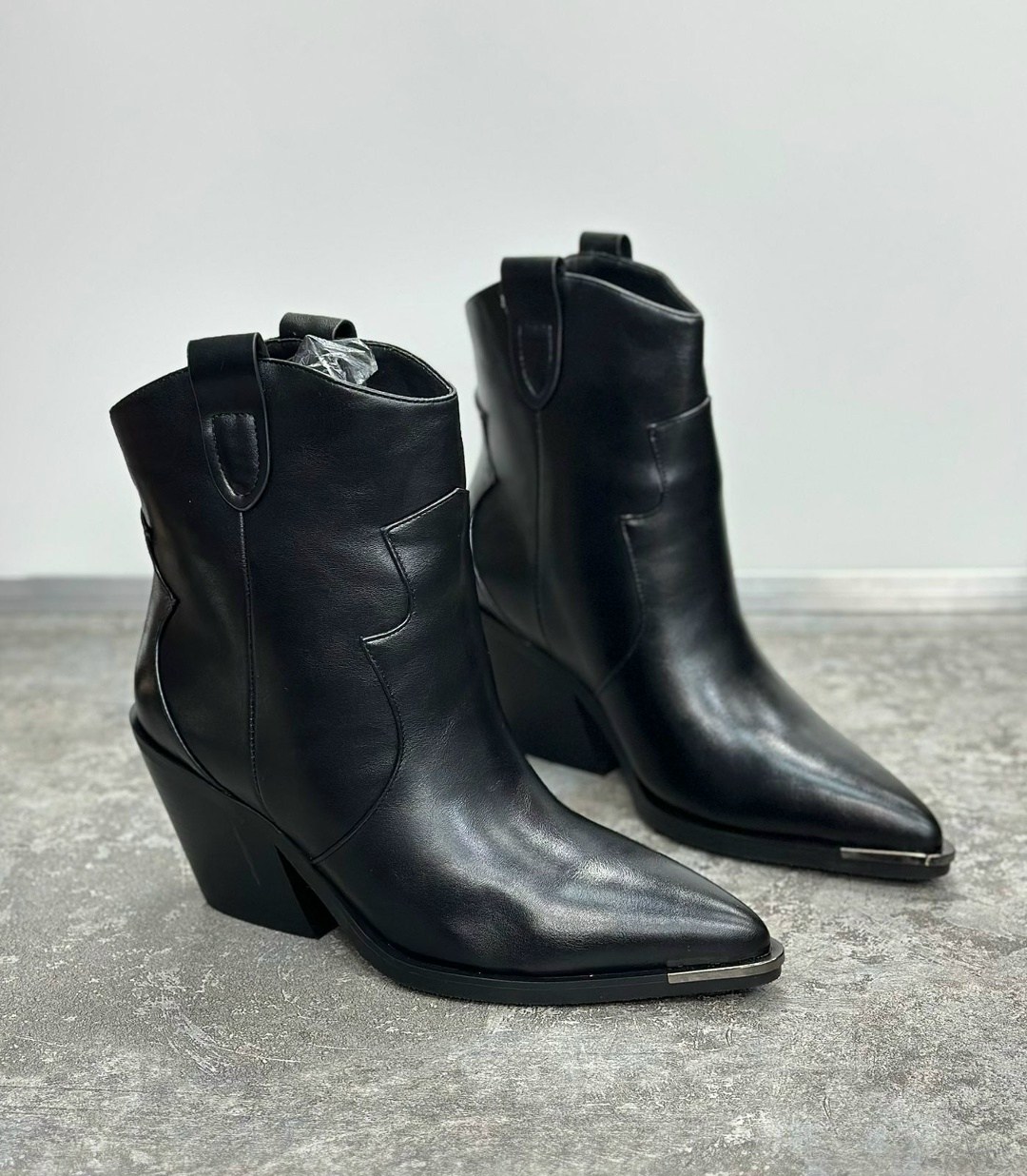 ковбойские замшевые ботильоны dewina isabel marant бежевый,,сапоги изабель марант казаки,казаки замшевые эконика,женские классические замшевые ботинки челси