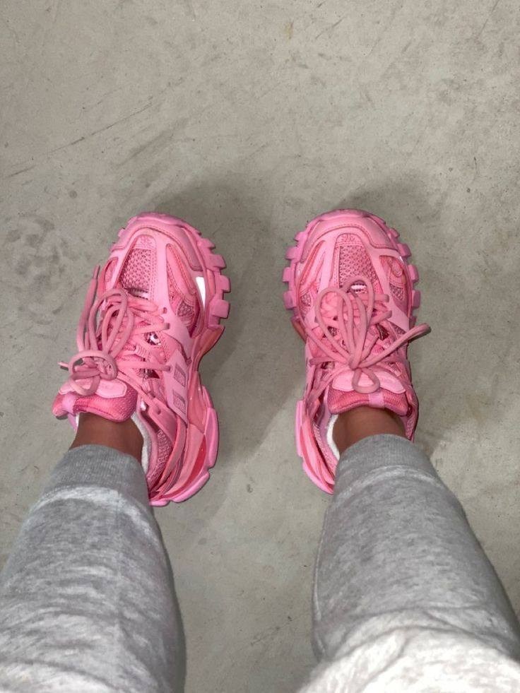 кроссовки женские balenciaga,кроссовки balenciaga track,кроссовки balenciaga,кроссовки женские balenciaga track,женские кроссовки balenciaga track a123305 розовые