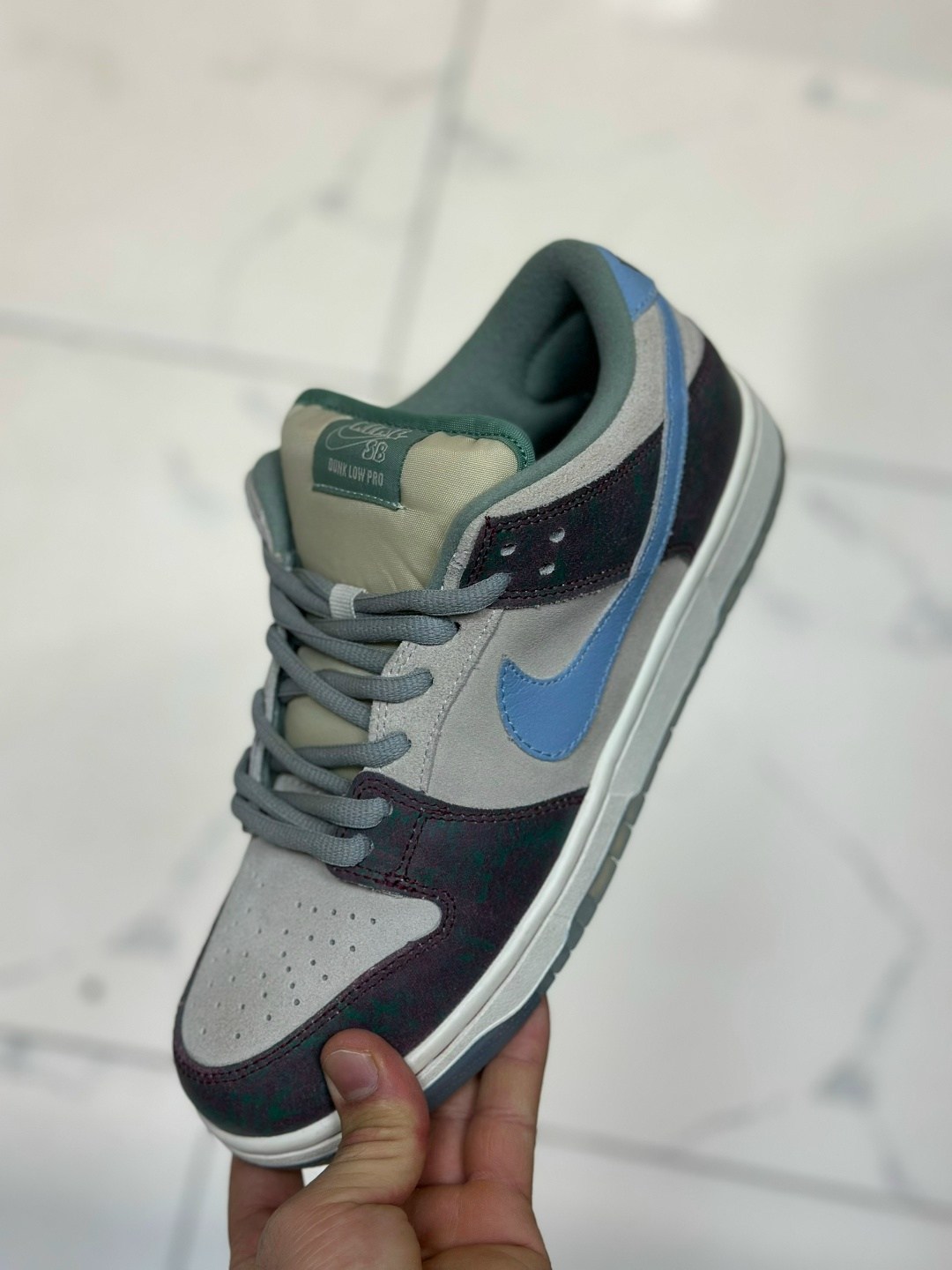 nike dunk low medium curry,кроссовки,спортивная ,замшевые кроссовки,nike dunk low