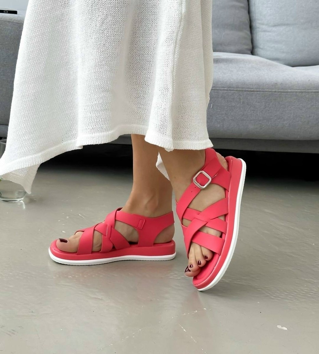 босоножки сандали,босоножки стильные,босоножки женские,малиновые босоножки,босоножки модные