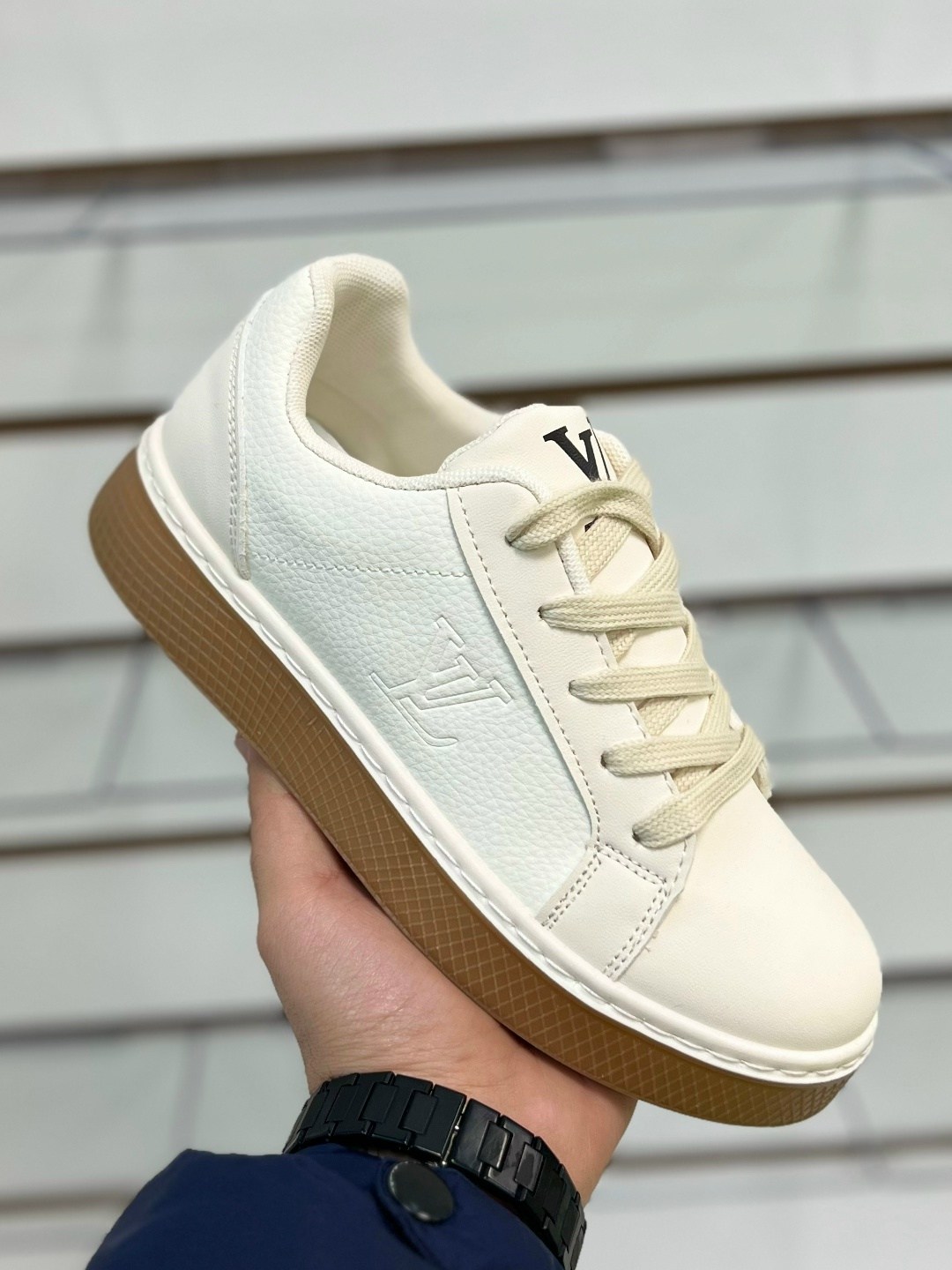 ,кроссовки женские louis vuitton,кроссовки женскиe,кеды луи витон женские,кеды louis vuitton