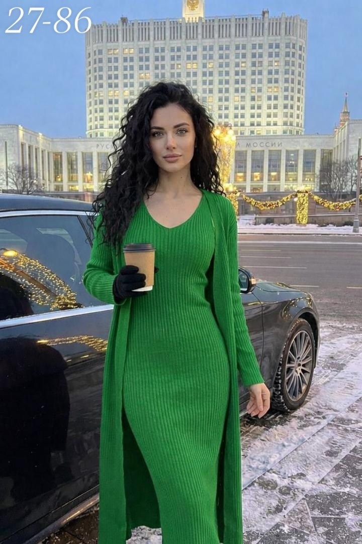 трикотажные костюмы,вязаные костюмы,платье вязаное,трикотажное платье,платье лапша