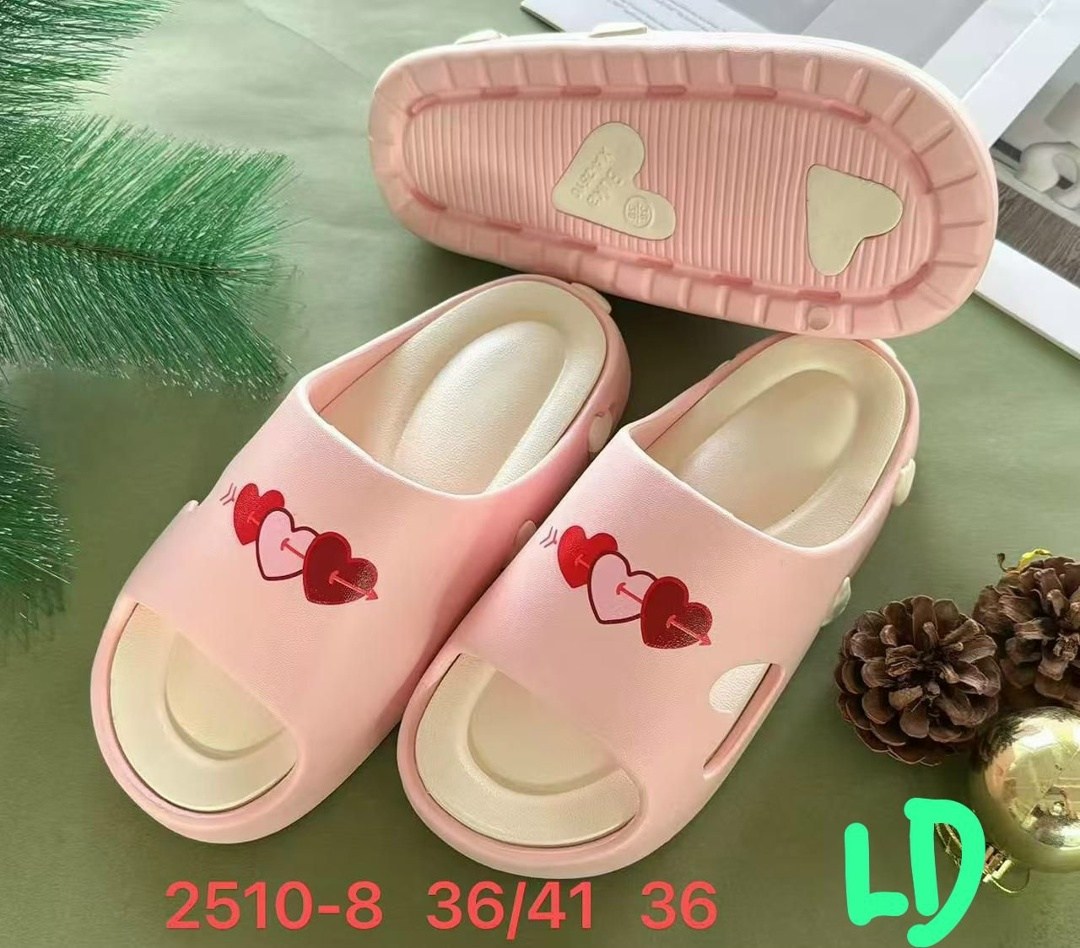 ,шлепанцы женские,женские тапочки,летние тапочки,модные тапочки