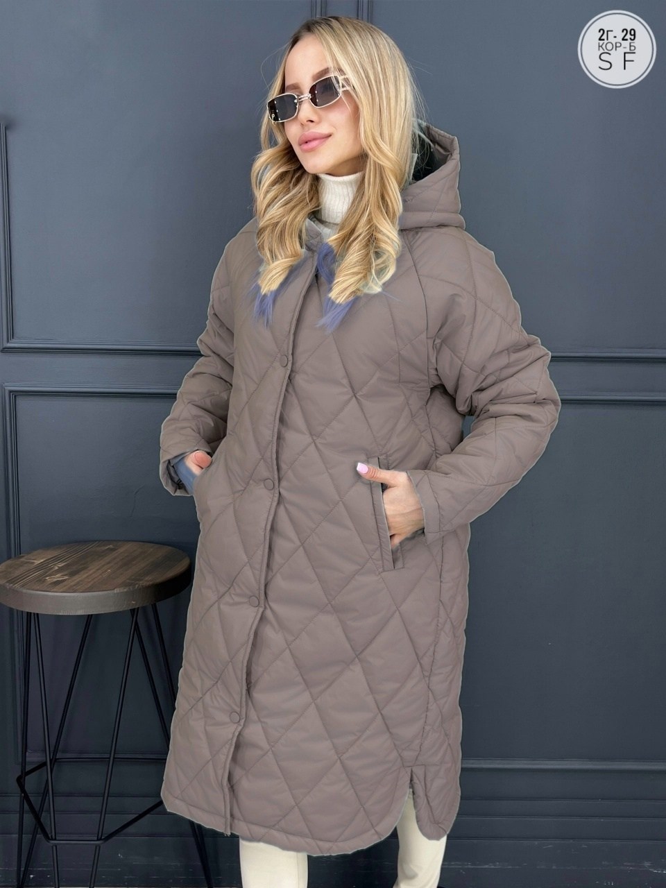 демисезонная куртка,стеганое пальто,пальто стеганое с капюшоном,куртка женская демисезонная,куртка женская