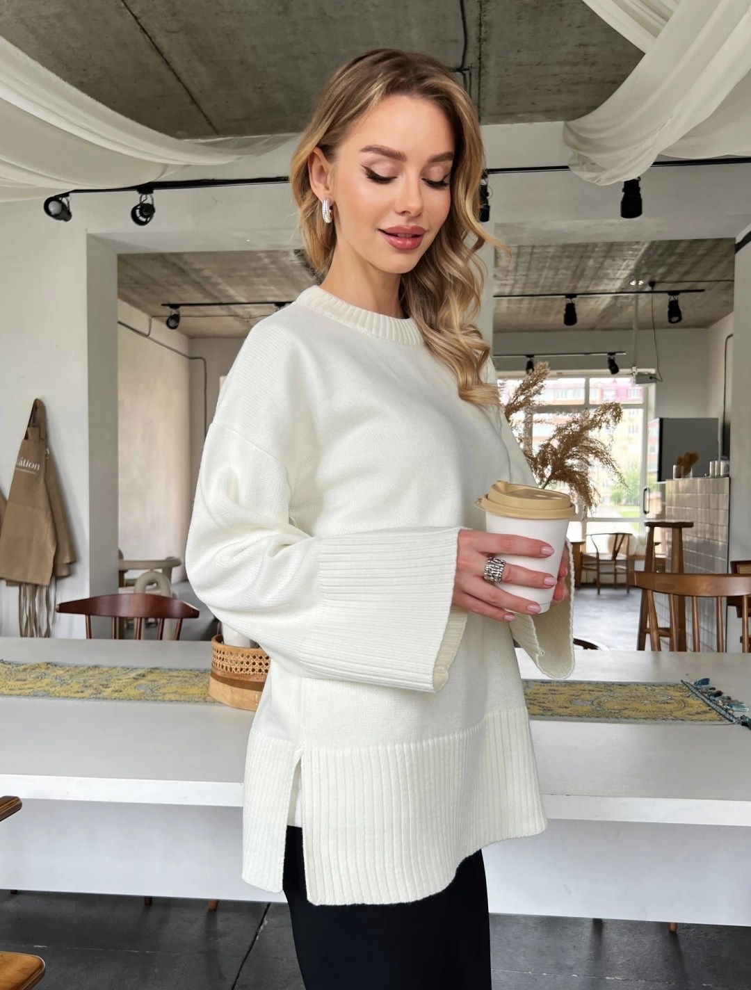 женский вязаный джемпер оверсайз happyfox,женский свитер оверсайз с v образным вырезом,женский джемпер,вязаный джемпер оверсайз,вязаный свитер оверсайз