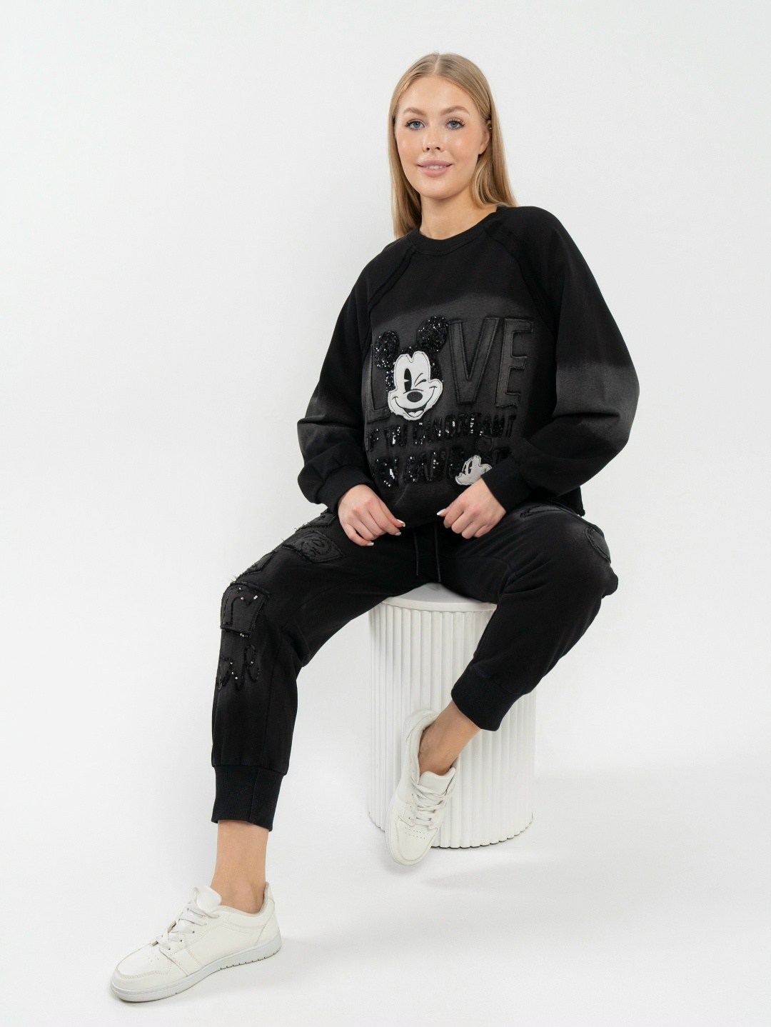 свитшот женский,костюм со стразами,спортивные костюмы женские,костюм спортивный,костюм женский