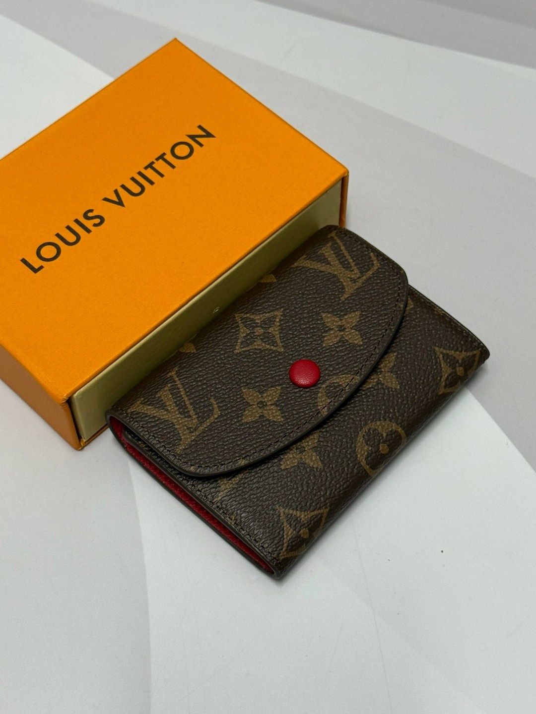 луи виттон кошелек женский,кошелек louis vuitton,кошелёк луи виттон,кошелек луи витон,бумажник луи виттон