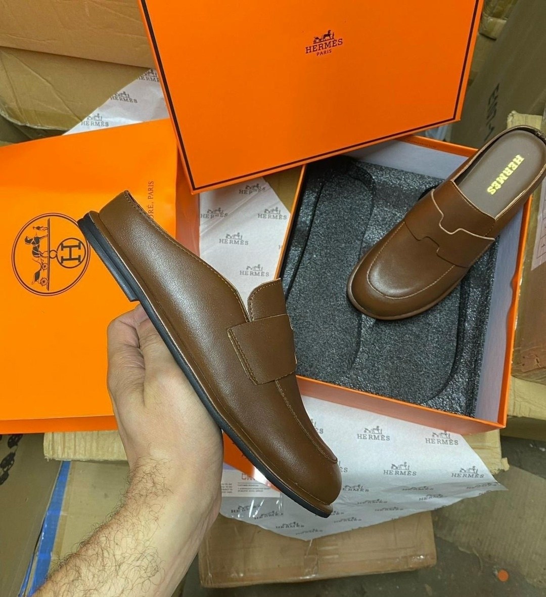 ,женские шлепки hermes,женские тапочки hermes,лоферы эрмес женские,эрмес туфли