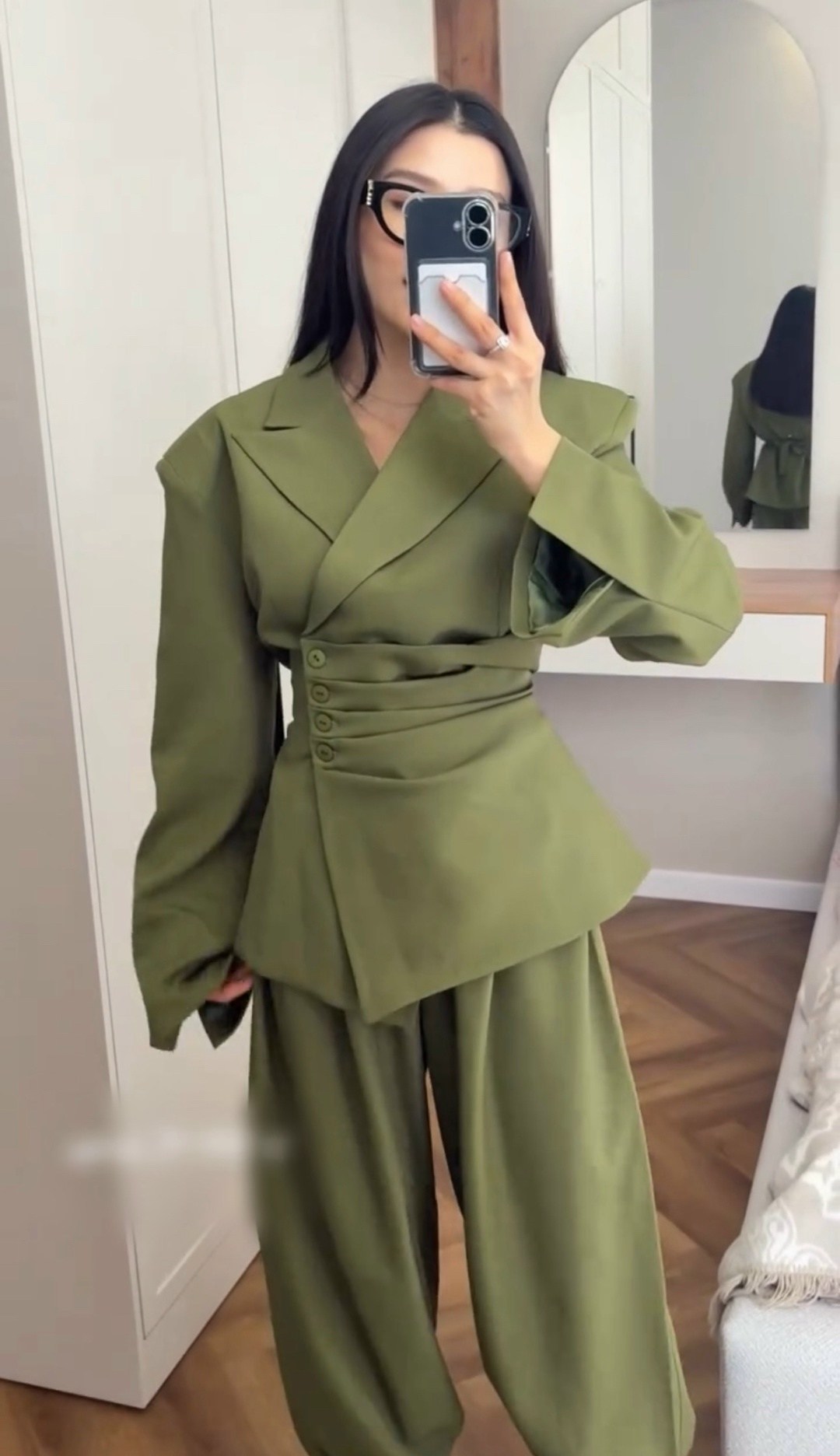 женский брючный костюм,брючный костюм,женский костюм,костюм женский брючной вечерний