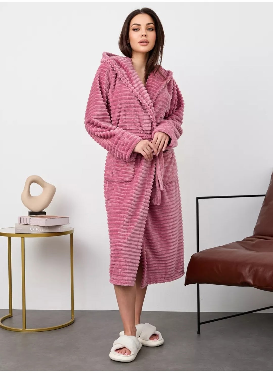 халат женский махровый,нежно-розовый теплый халат из велсофта с капюшоном,халат розовый,озон женские махровые халаты,халат женский махровый с капюшоном