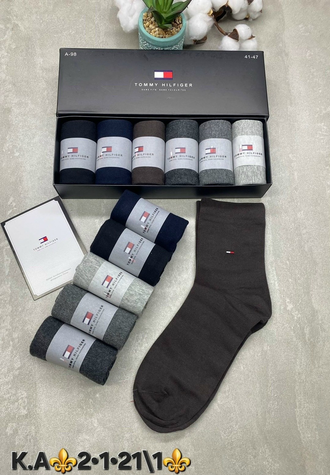 комплект носков tommy hilfiger 6 пар,набор носки tommy hilfiger в подарочном коробке 6 пар,комплект носков tommy hilfiger,носки мужские tommy hilfiger в подарочной коробке,носки мужские подарочный наб