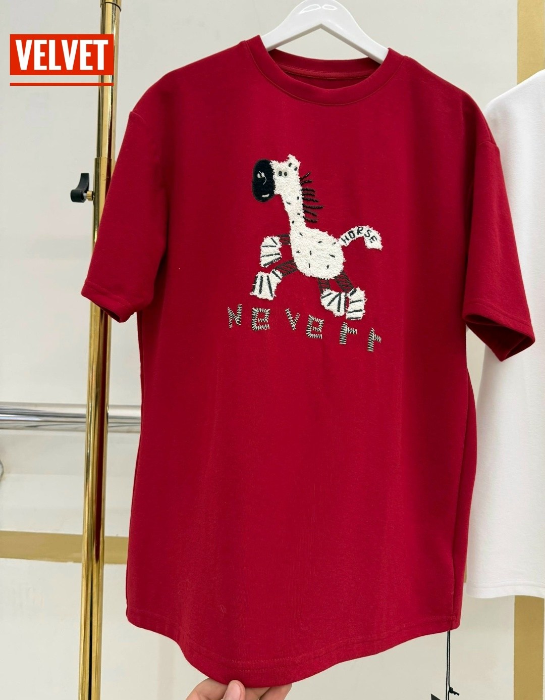 футболки модные,футболки женская оверсайз,женская футболка,хлопковая футболка оверсайз с эффектом варенки miu,женские футболки с принтом