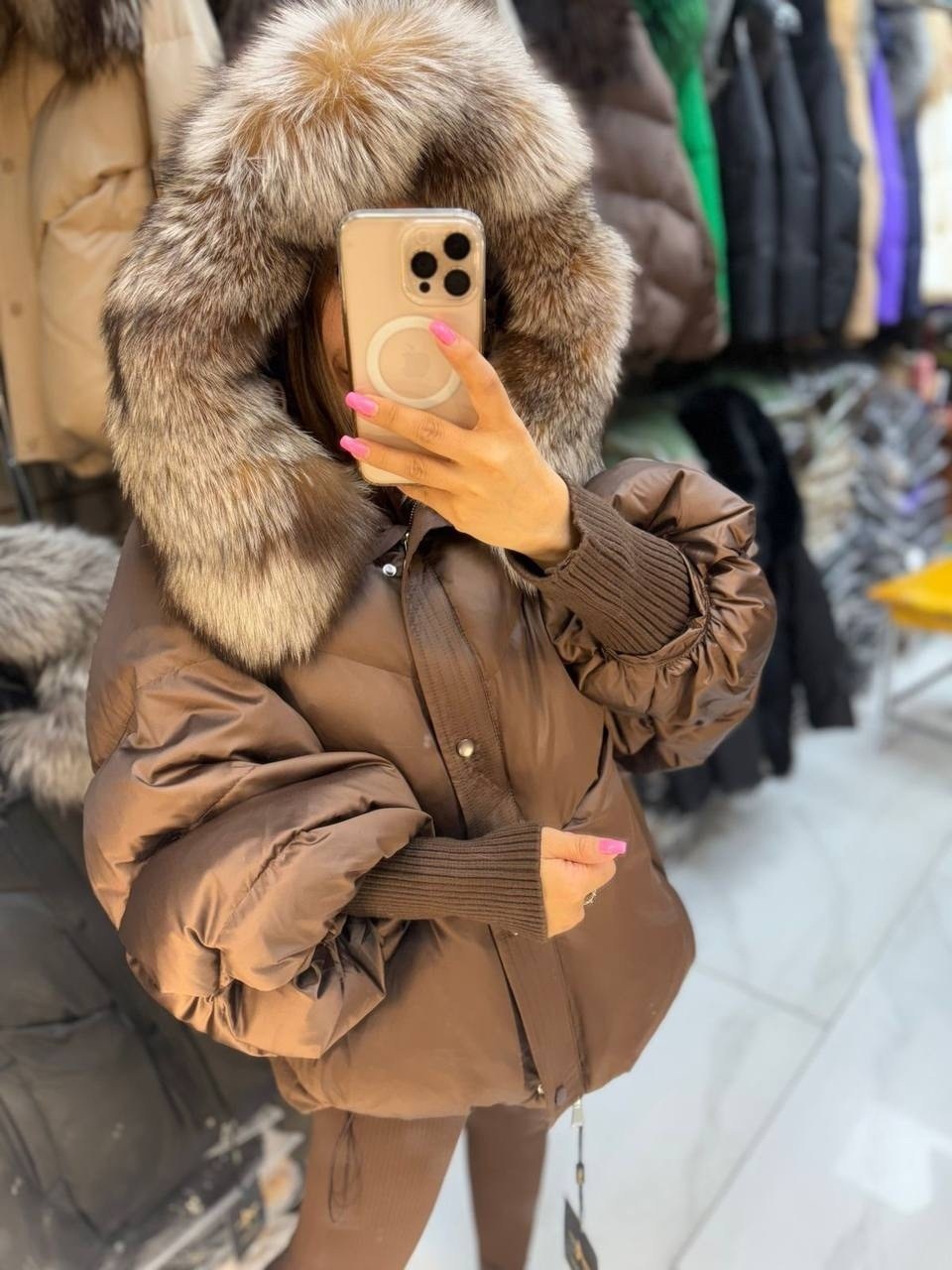 пуховик женский с натуральным мехом,пуховик с натуральным мехом чернобурки,пуховик с натуральным мехом,пуховик max mara мех чернобурка,женский пуховик
