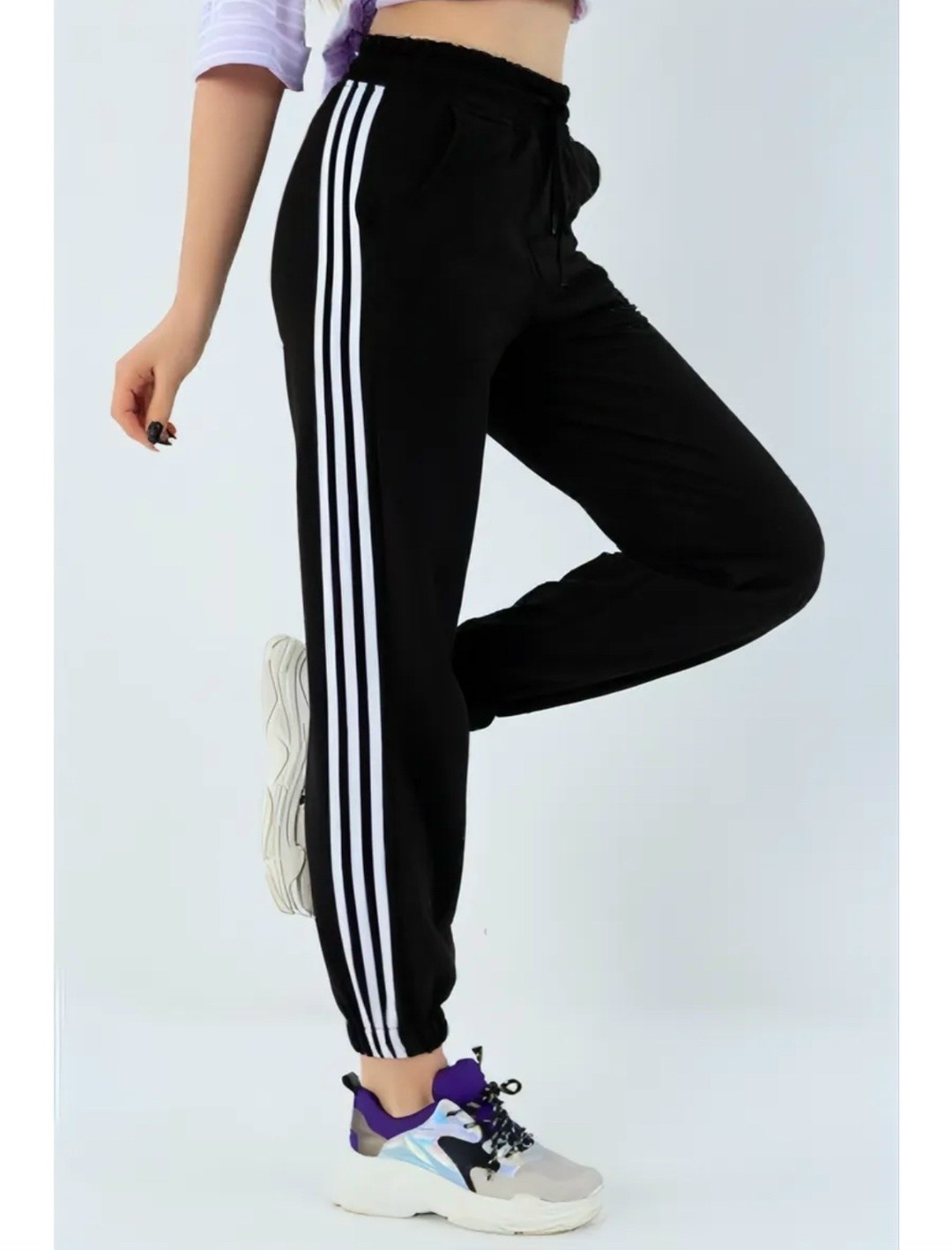 спортивные штаны adidas женские,спортивные брюки джоггеры свободные с лампасами,спортивные штаны женские,женские спортивные брюки джоггеры,брюки женские adidas