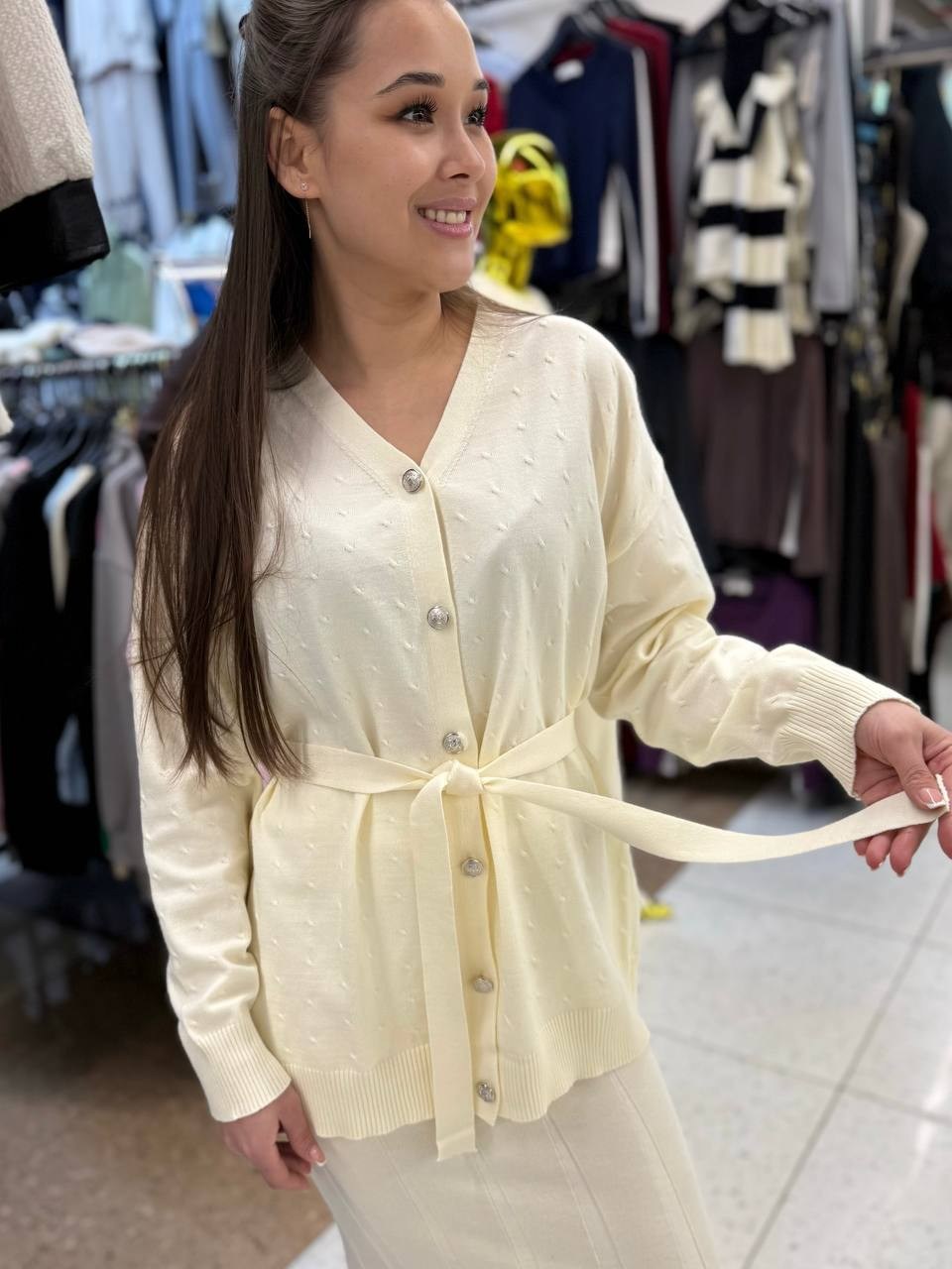 костюм двойка юбка и кардиган one size galore,костюм с юбкой и кардиганом galore original,женский костюм с юбкой,костюм с юбкой и кардиганом galore original цвет слоновая кость,костюм с юбкой и кардиг