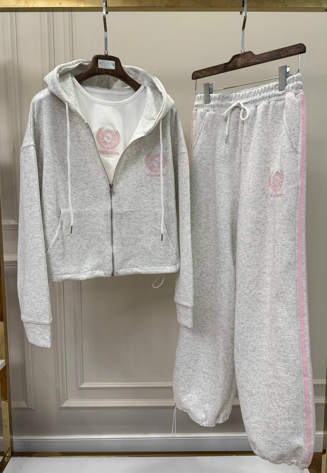 спортивные костюмы женские,женский спортивный костюм гуччи,костюм спортивный,костюм женский,костюм спортивный gucci