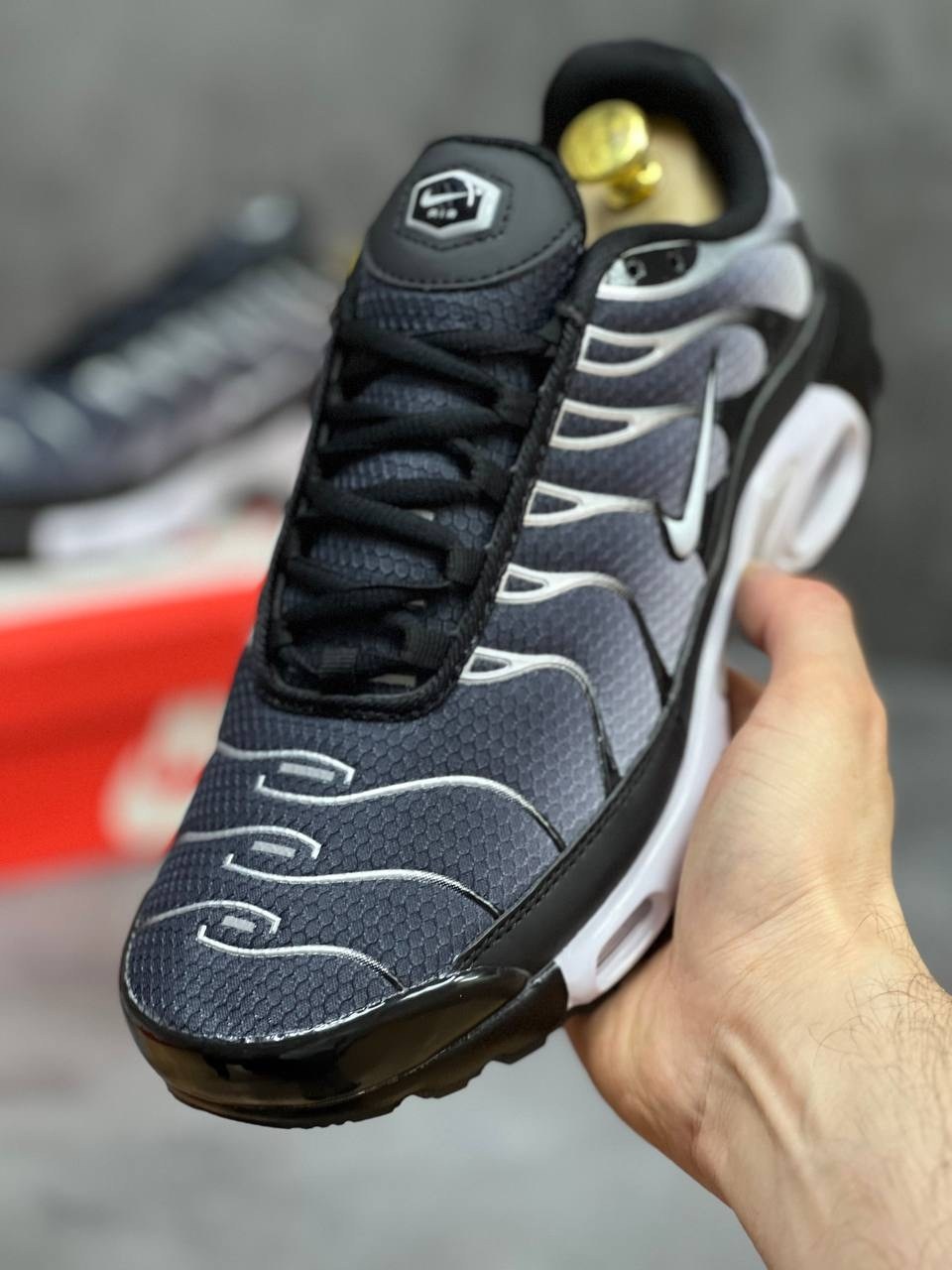 кроссовки мужские nike air max tn plus,кроссовки nike air max tn plus,nike air max tn plus,кроссовки nike air max tn,