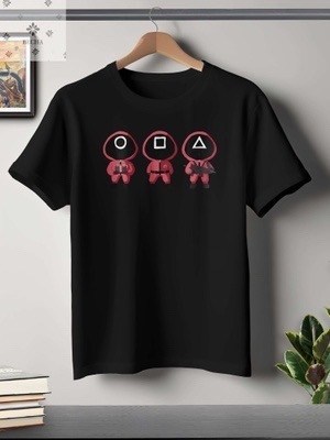 игра в кальмара футболка,футболка с принтом игра в кальмара,футболка черная с принтом игра в кальмара,squid game футболка,футболка с принтом игра