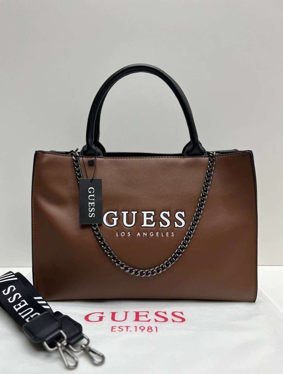 сумка marc jacobs тоут,коричневая кожаная большая сумка-тоут marc jacobs,сумка женская тоут marc jacobs,сумка marc jacobs оригинал,кожаная большая сумка среднего размера marc jacobs