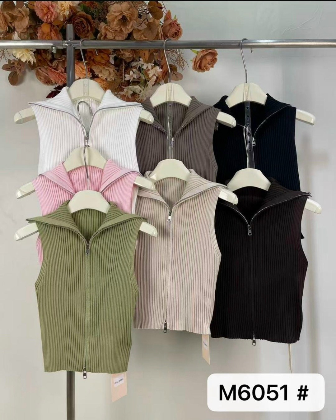 женский вязаный жилет,трикотажный жилет,жилет женский трикотажный,жилетка вязаная,жилет с воротником