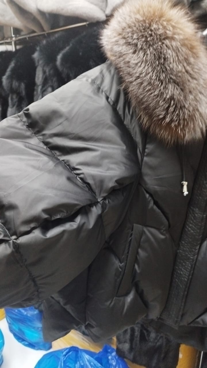 пуховик женский с натуральным мехом,пуховик с натуральным мехом чернобурки,пуховик с натуральным мехом,пуховик max mara мех чернобурка,женский пуховик