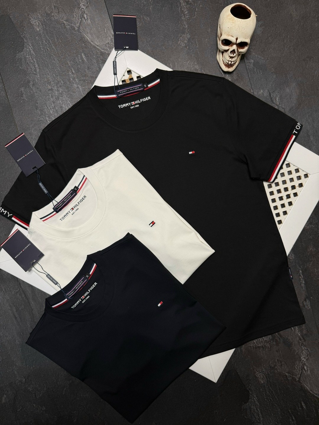 футболки мужские,футболка мужская tommy hilfiger,футболки tommy hilfiger,футболки для мужчин,футболки и майки