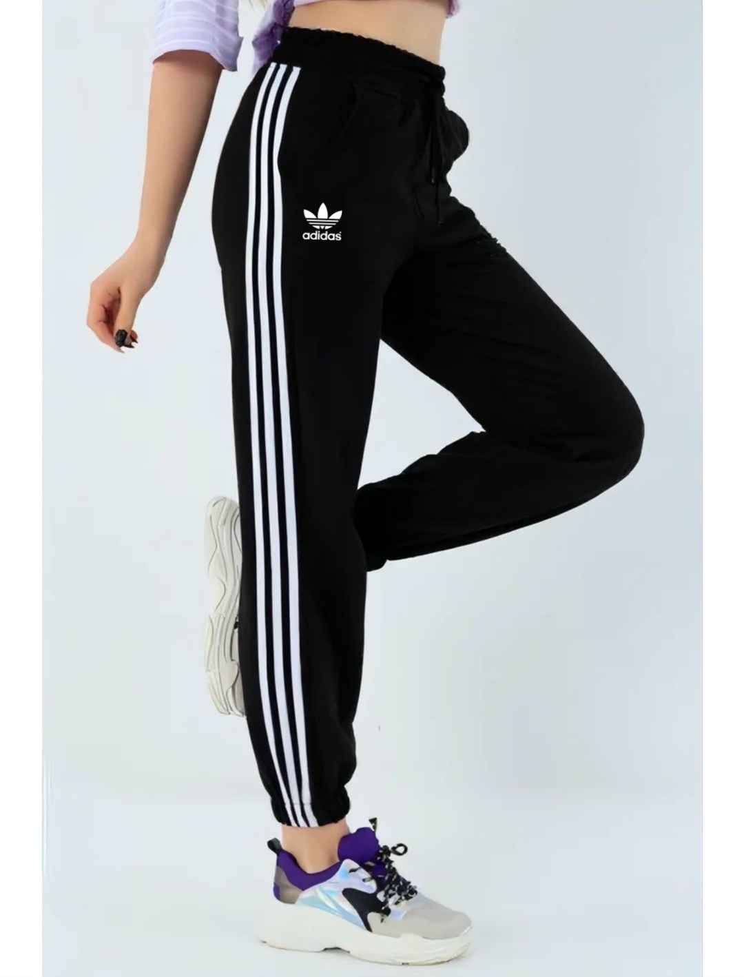 спортивные штаны adidas женские,спортивные брюки джоггеры свободные с лампасами,спортивные штаны женские,женские спортивные брюки джоггеры,брюки женские adidas