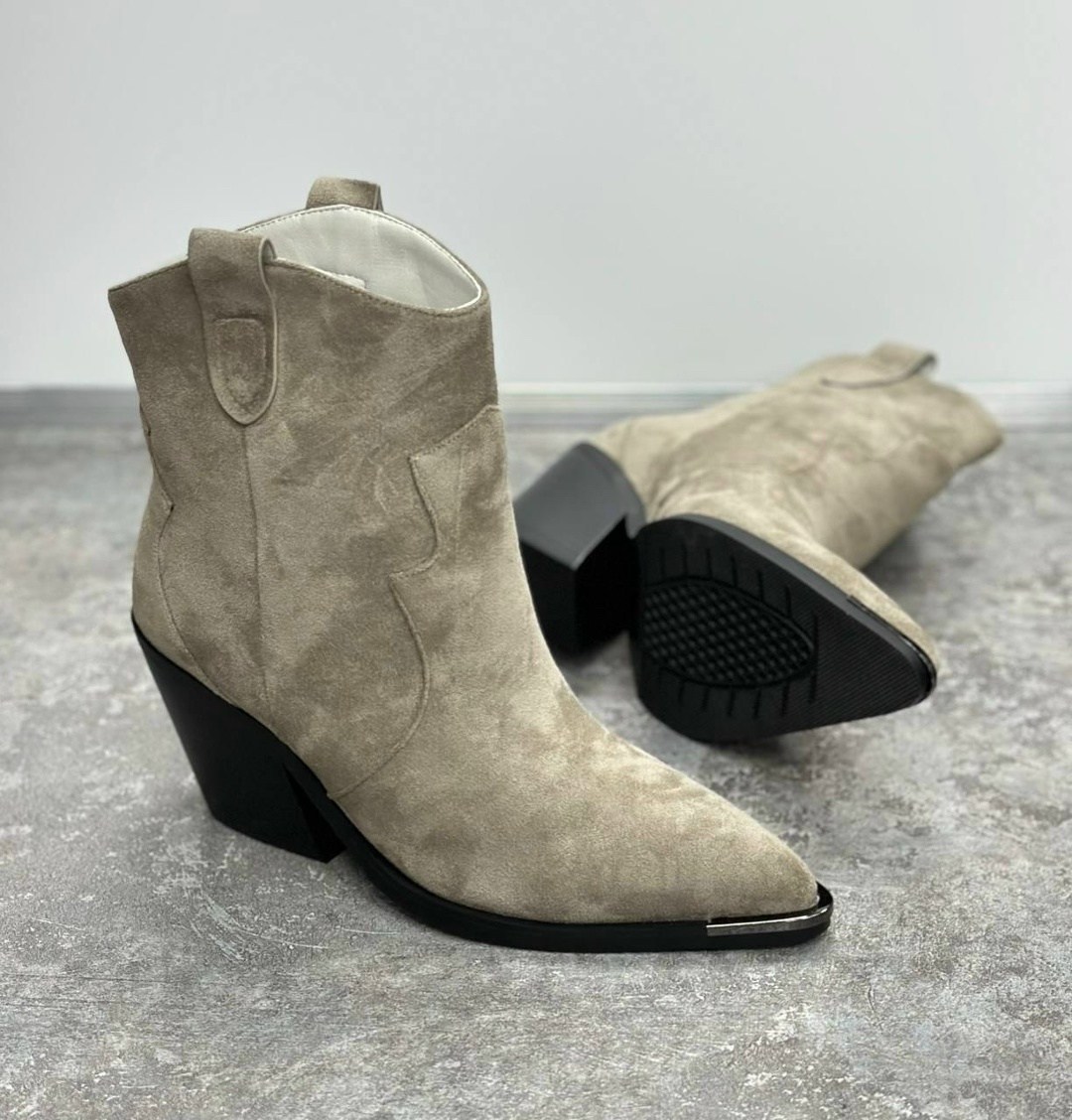 ,сапоги изабель марант казаки,ковбойские замшевые ботильоны dewina isabel marant бежевый,ботильоны казаки,модели обуви
