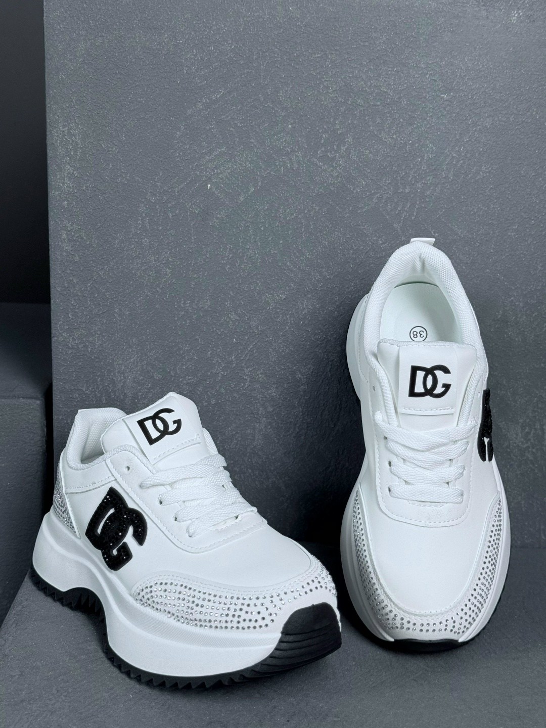 кроссовки женские chanel,женские кроссовки,кроссовки chanel,кроссовки брендовые,