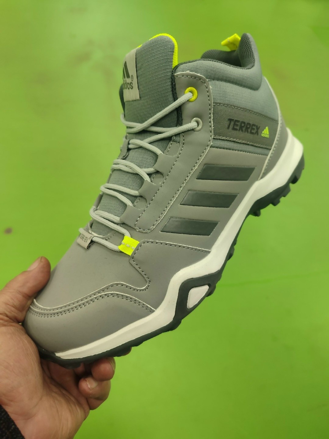 кроссовки зимние adidas мужские,кроссовки adidas зимние,кроссовки мужской adidas,кроссовки adidas,зимние кроссовки adidas terrex