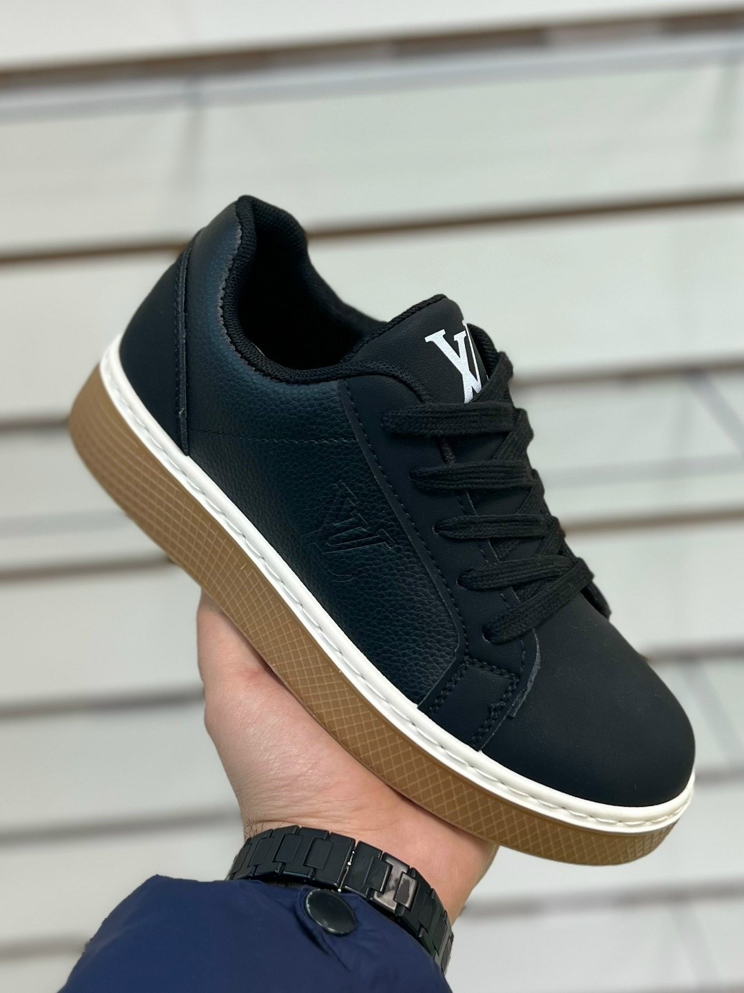 ,кроссовки женские louis vuitton,кроссовки женскиe,кеды луи витон женские,кеды louis vuitton