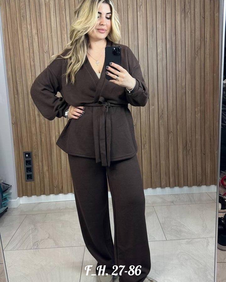 костюм женский,костюм брючный,костюм из вискозы и трикотажа с брюками и кардиганом patriciа f15425-36 серо-голубой,костюм женский брючный,костюм с брюками