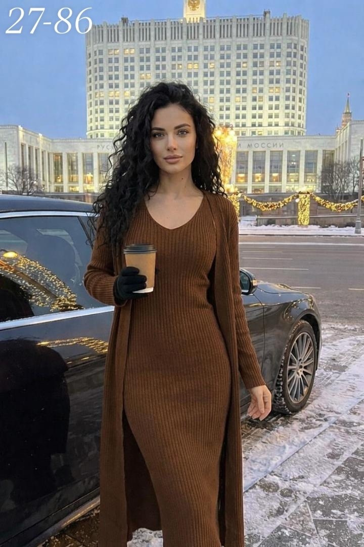 трикотажные костюмы,вязаные костюмы,платье вязаное,трикотажное платье,платье лапша