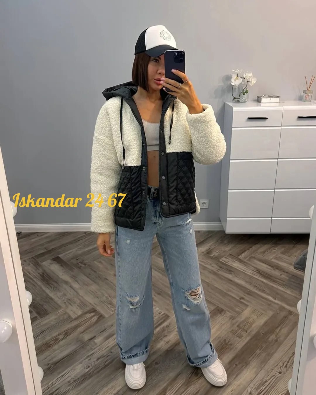 куртка барашек,стильна куртка барашек,куртка комбинированная женская с капюшоном,куртка барашек женская,куртка