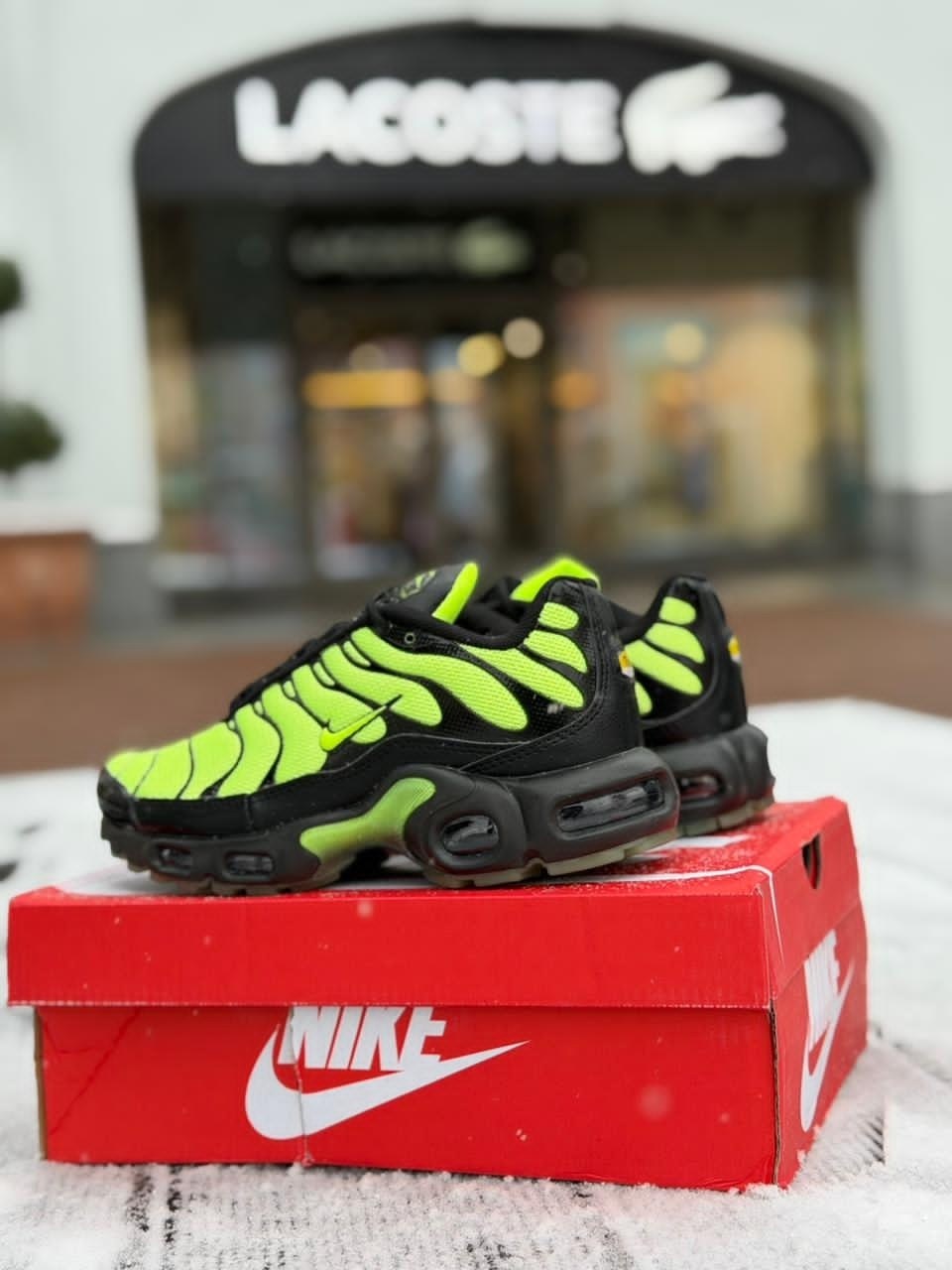 nike air max plus tn,nike air max plus gs hot lime,nike air max tn plus green lime,nike air max plus,кроссовки nike air max plus tn